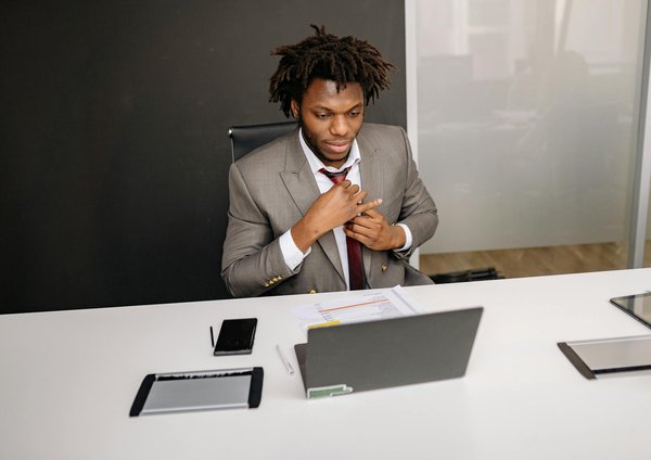 Rayonnage industriel à nice : optimisez votre espace de travail